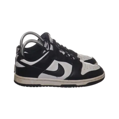 Sneakers (Dunk Low) från Nike