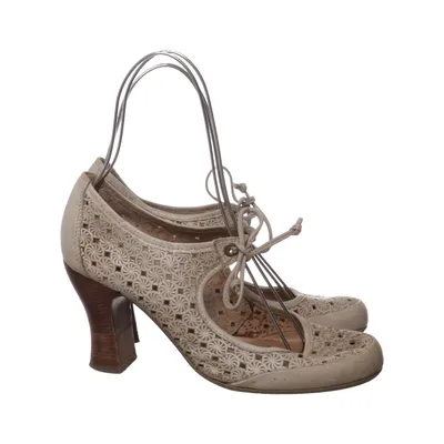 Bottes à talons (Beige) de Virus