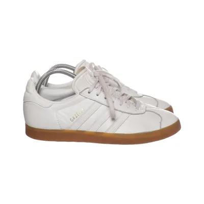 Sneakers (Gazelle) från Adidas