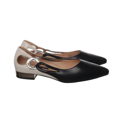 Ballet flats (Black, White) from Nine West