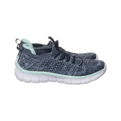 Trainers (Blue, White) from DooDogs