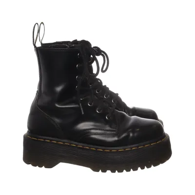 Laced boots (Jadon) from Dr. Martens