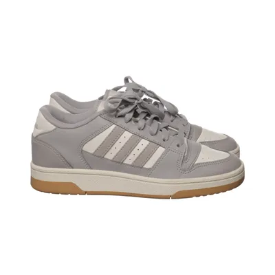 Sneakers (Rivalry Low) fra Adidas