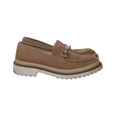 Loafers (Beige) from Pat Calvin