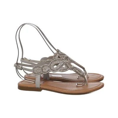 Sandalen (Beige, Silber) von Annie G.