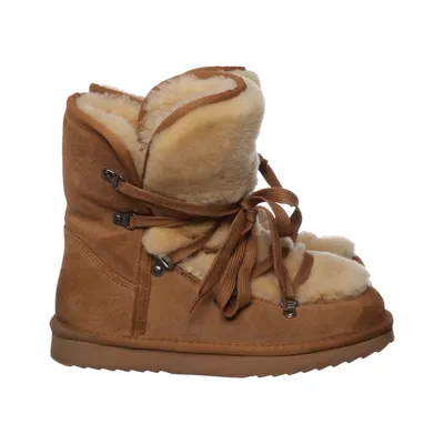 Curling boots (Brown, Beige) from Warmbat Leather, Wool
