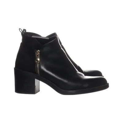 Heeled boots (Black) from Zara Trafaluc