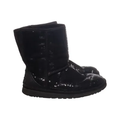 Stövlar (3161) från UGG