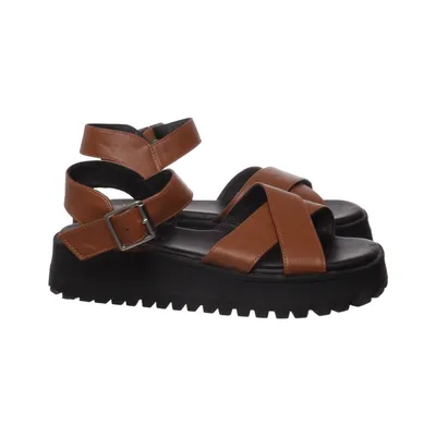 Sandales (Marron, Noir) de Schuh Faux cuir