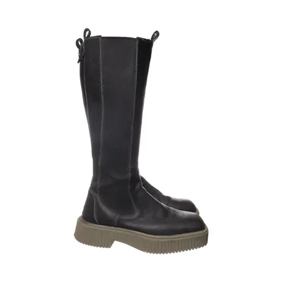Boots (Black, Beige) from ASRA
