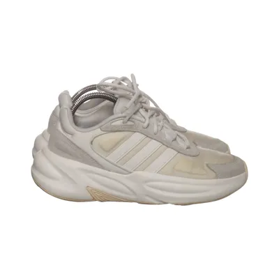 Trainers (White) from Adidas
