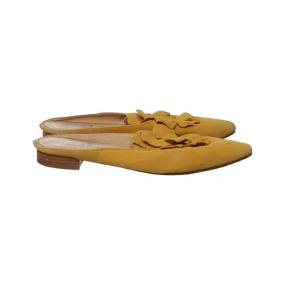 Mules (Yellow) from La Shoe