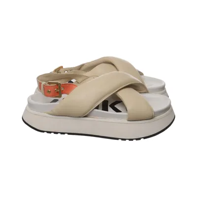 Sandals (Beige) from Inuikii Leather