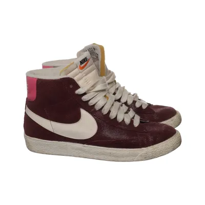 Sneakers (Blazer Mid) from Nike