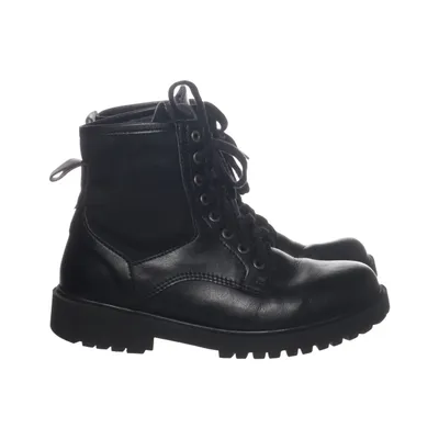 Laced boots (Black) from Fairticken