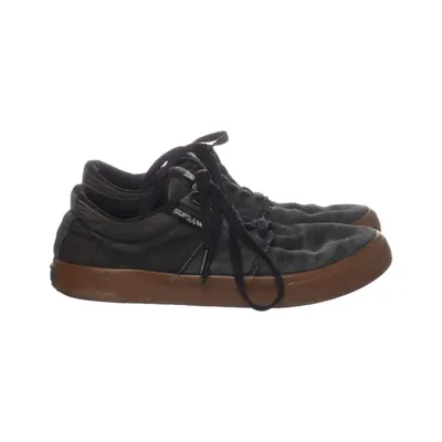Sneakers (Black) from Supra
