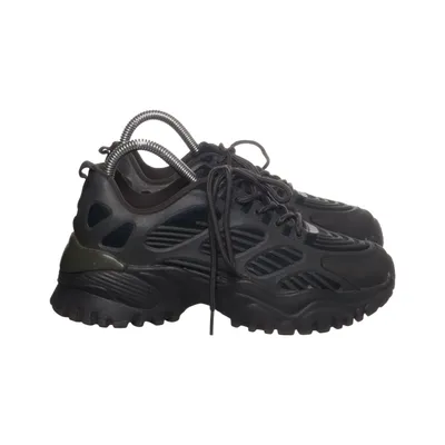 Träningsskor (Rubberized Chunky Trainers-V02883) från NA-KD Polyester, Polyuretan
