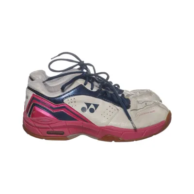 Trainers (White, Blue, Pink) from Yonex