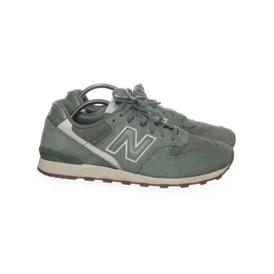 Running shoes (696) from New Balance