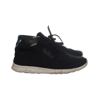 Baskets (Noir) de Native