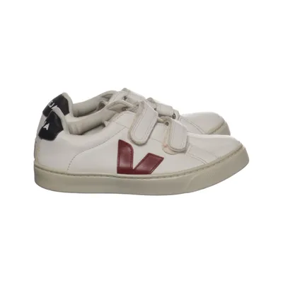 Sneakers (White, Red) from Veja