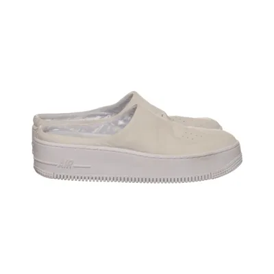 Sneakers (White) from Nike