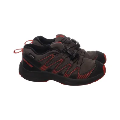 Hiking shoes (Gray, Black, Red) from Salomon