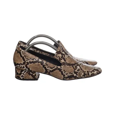 Heeled boots (Beige, Black, White) from Reserved