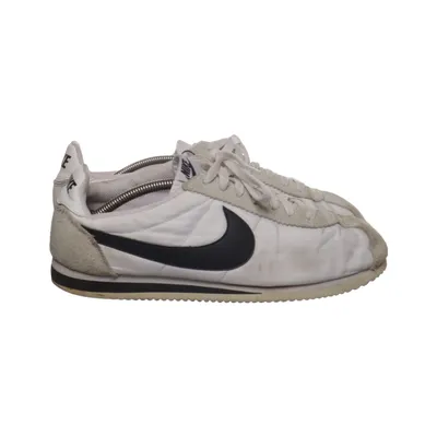 Trainers (White, Black) from Nike