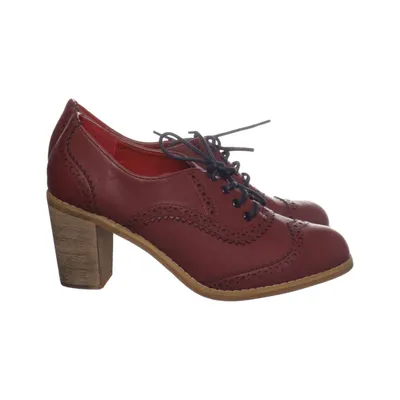 Brogues (Röd) från Banned Retro