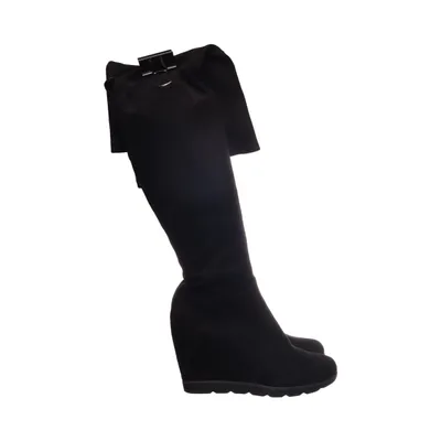 Boots (Black)