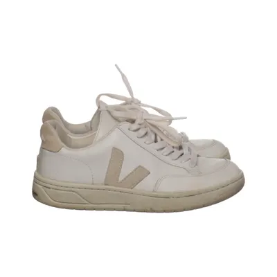 Sneakers (Vit, Beige) från Veja