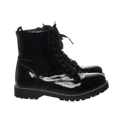 Laced boots (Black) from Via della Rosa