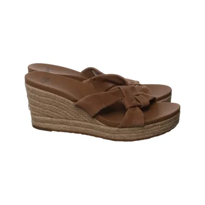 Wedges (Beige) from UGG