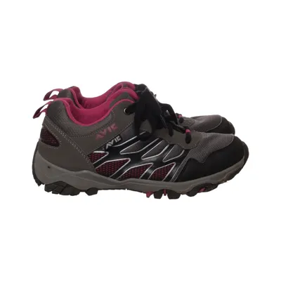 Trainers (Gray, Black, Pink) from Avia