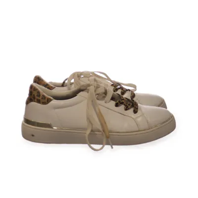 Baskets (Blanc, Marron) de OMG