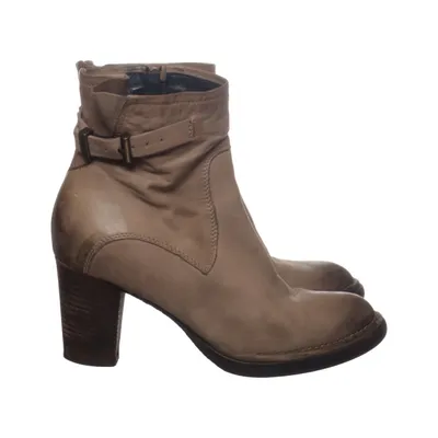 Stövletter (Beige) från Alberto Fermani