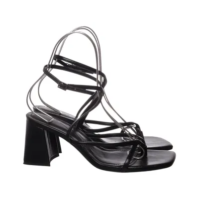 Sandaletter (Svart) från Bershka