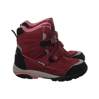 Laced boots (Pink, Black, Silver) from Kamik