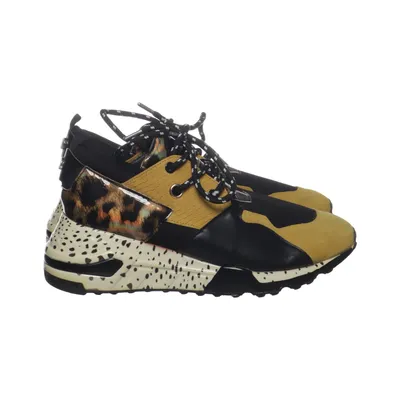 Baskets (Noir, Jaune, Marron) de Steve Madden