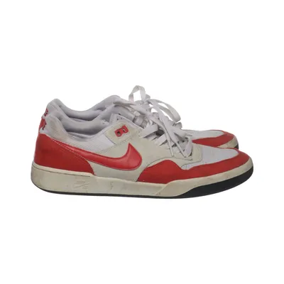Sneakers (GTS RETURN) from Nike SB