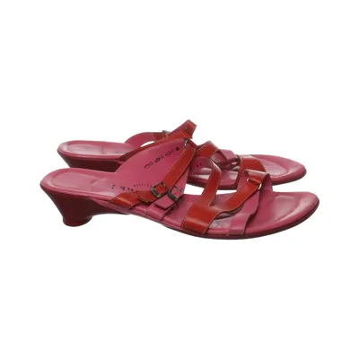Sandales (Rose) de Think! Cuir