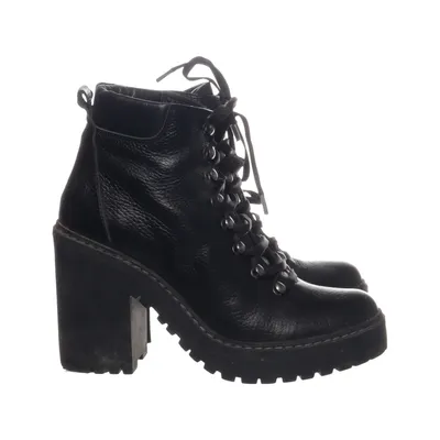 Laced boots (Black) from Inci