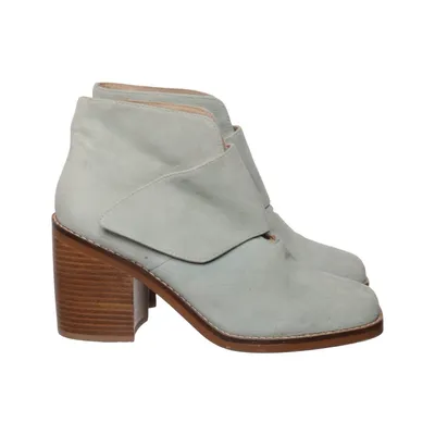 Bottes à talons (Gris) de Shelly London Cuir