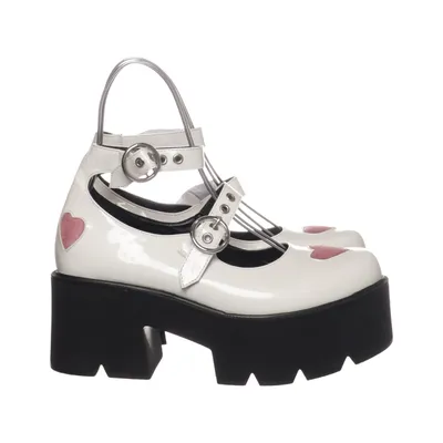 Pumps (Vit, Svart) från Lamoda