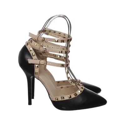 Escarpins (Noir, Beige, Or) de Wild Diva