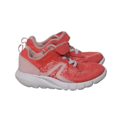 Trainers (Pink, White) from Newfeel