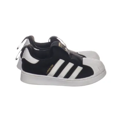 Sneakers (Superstar) fra Adidas