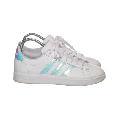 Sneakers (Grand Court) från Adidas
