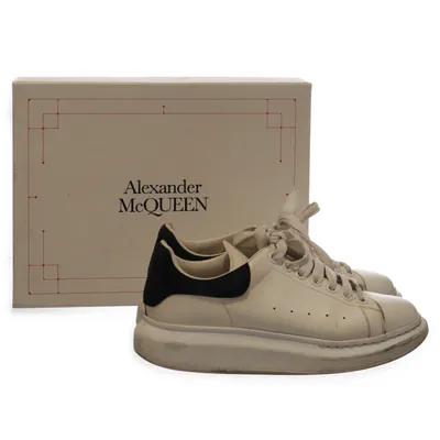 Träningsskor (Oversize) från Alexander McQueen Skinn